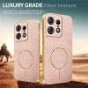 Phonesta Luxury Carbon Fiber Back Cover hoesje met MagSafe voor Motorola Edge 50 Pro - Roze 4