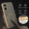 Phonesta Luxury Carbon Fiber Back Cover hoesje met MagSafe voor Motorola Moto G35 - Bruin 6